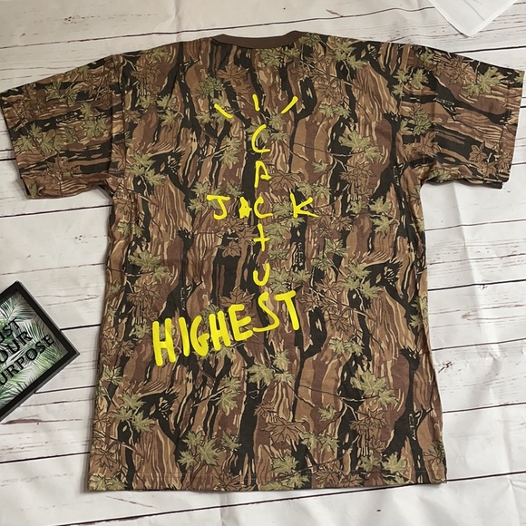 Travis ScottXJordan Cactus Jack Highest T camo L - Picture 9 of 12